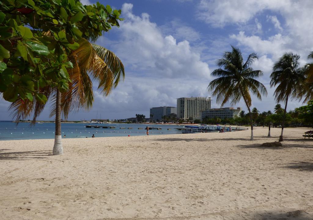 Beach One Bedroom Suite 13 Ocho Rios Esterno foto
